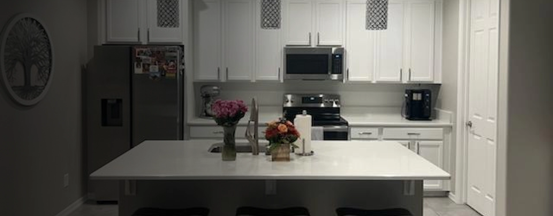 kitchen with flowers